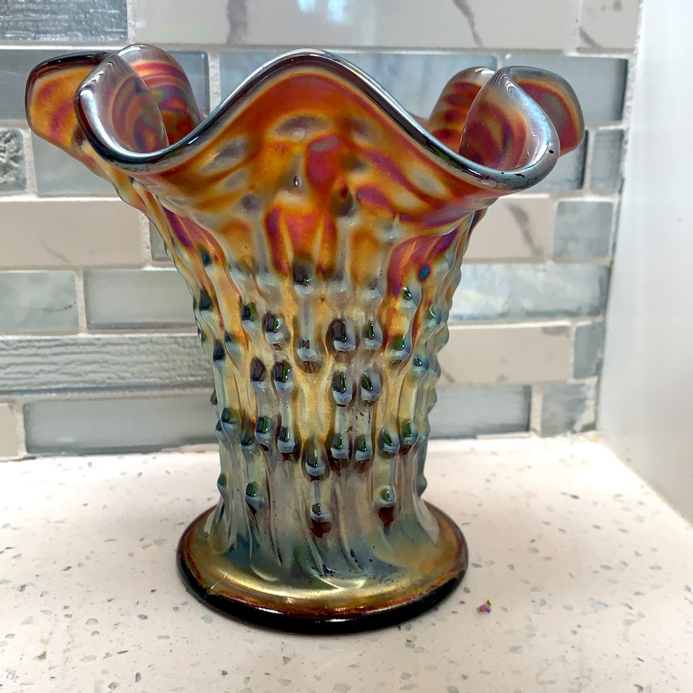 Vintage Fenton April Showers Amethyst Carnival Iridescent Glass Vase Ruffled Rim